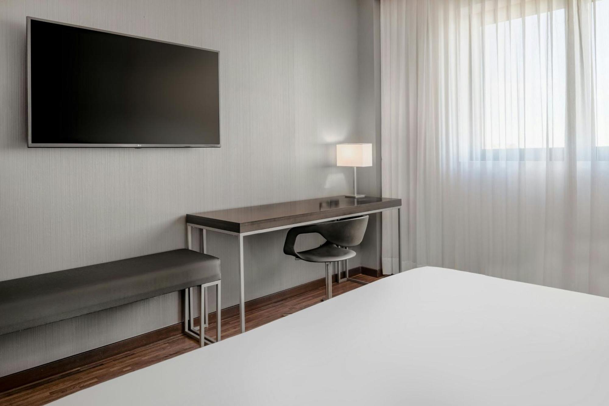 Ac Hotel By Marriott Πίζα Εξωτερικό φωτογραφία